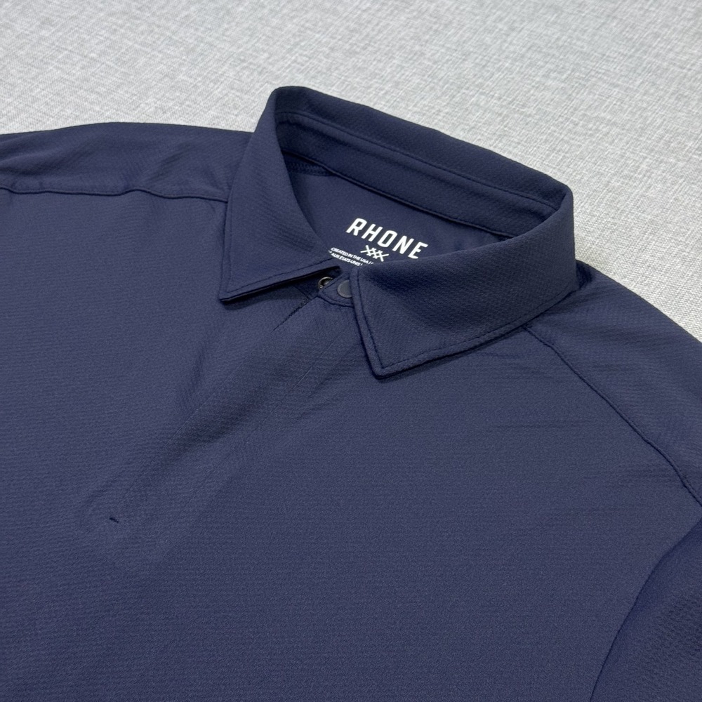 Rhone Delta Pique 1/4 Zip Button Polo Shirt Mens Medium Navy Blue Performance